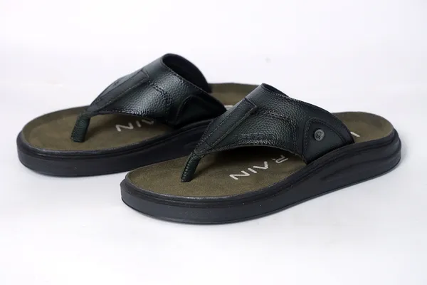 Lee_Grain_Black_And_Green_Latest_Synthetic_Casual_Slippers_For_Men