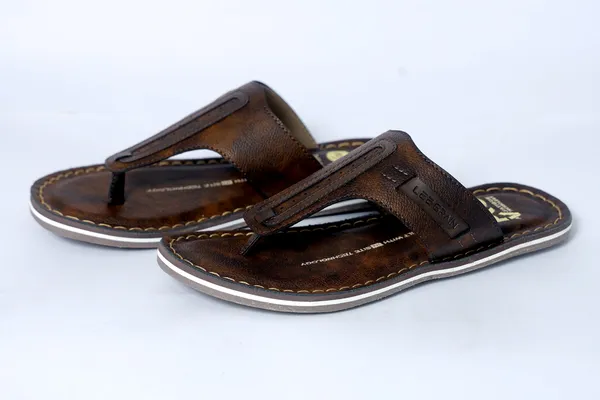 Lee_Grain_Brown_Latest_Synthetic_Casual_Slippers_For_Men
