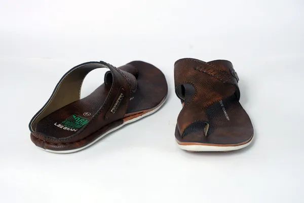Lee_Grain_Brown_Latest_Synthetic_Casual_Slippers_For_Men