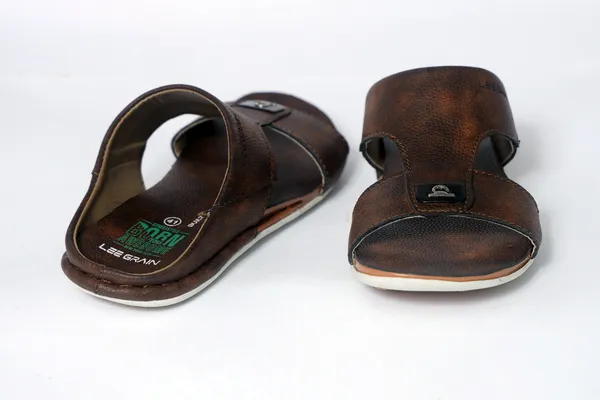 Lee_Grain_Brown_Latest_Synthetic_Casual_Slippers_For_Men
