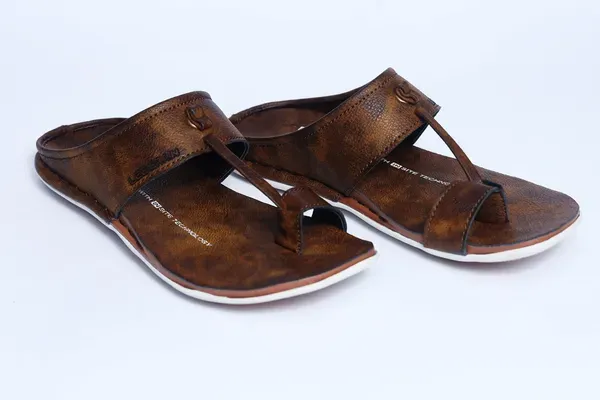 Lee_Grain_Tan_Latest_Synthetic_Casual_Slippers_For_Men