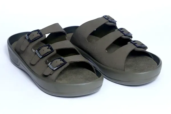 Lee_Grain_Olive_Latest_Synthetic_Casual_Slippers_For_Men