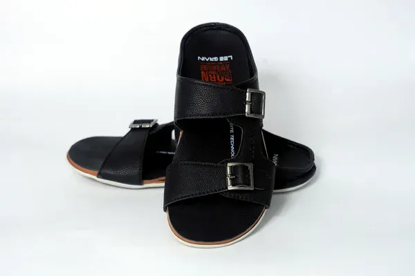 Lee_Grain_Black_Latest_Synthetic_Casual_Slippers_For_Men