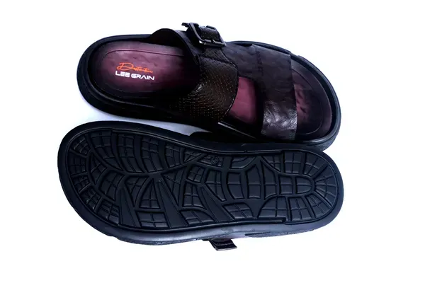 Leegrain_Latest_Brown_Slipper_For_Mens