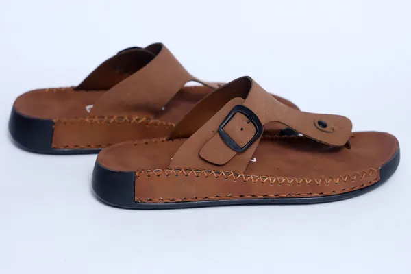 Lee_Grain_Tan_Latest_Synthetic_Casual_Slippers_For_Men