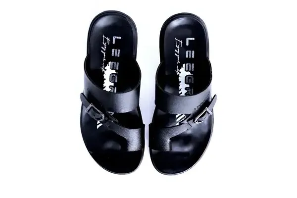 Lee_Grain_Black_Latest___Casual_Buckle_Strap_Sandals_For_Men