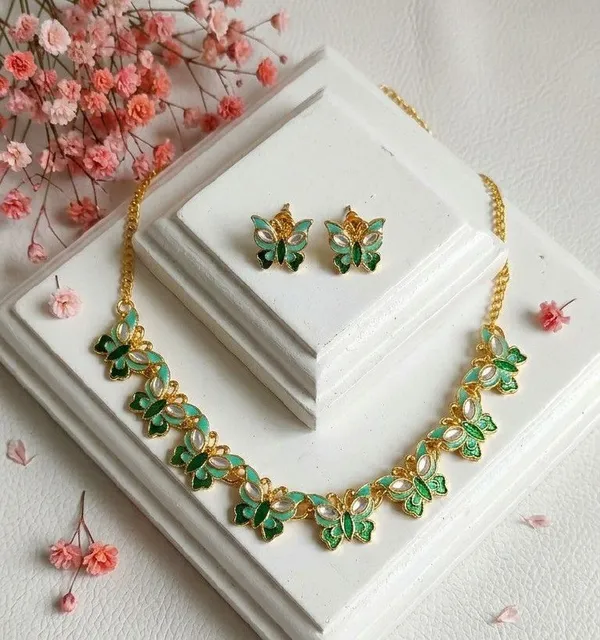 Green_Gold_Tone_Butterfly_Jewellery_Set_For_Women