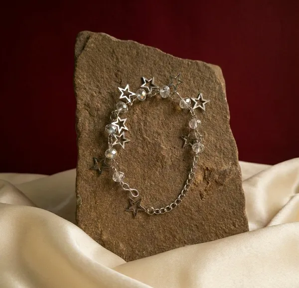 Silver_Tone_Clear_Beaded_Star_Charm_Bracelet_For_Women