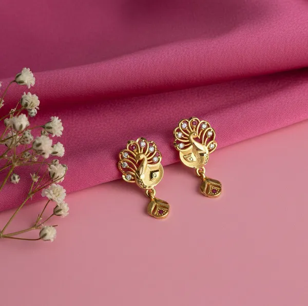 Gold_Tone_Peacock_Motif_Drop_Earrings_For_Women