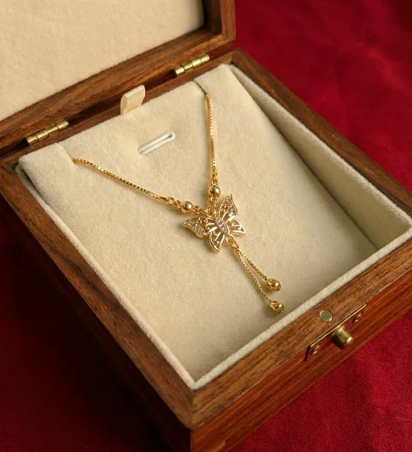 Gold_Tone_Butterfly_Stone_Drop_Pendant_Necklace_For_Women