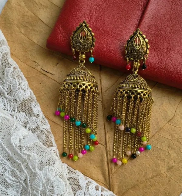 Gold_Tone_Multicolour_Beaded_Traditional_Jhumka_Earrings_For_Women