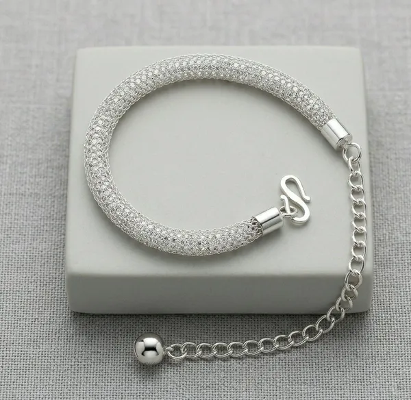 Silver_Tone_Mesh_Chain_Anklet_For_Women