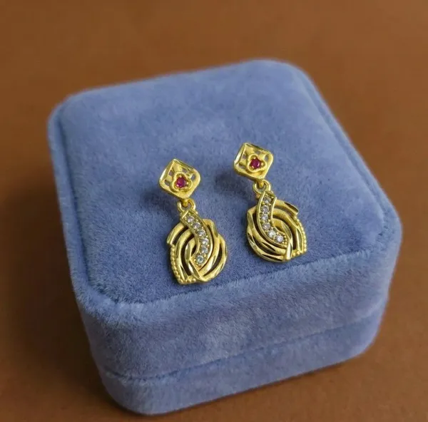 Gold_Tone_Red_Stone_Square_Drop_Earrings_For_Women