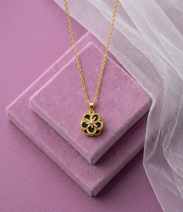Gold_Tone_Black_Floral_Pendant_Necklace_For_Women