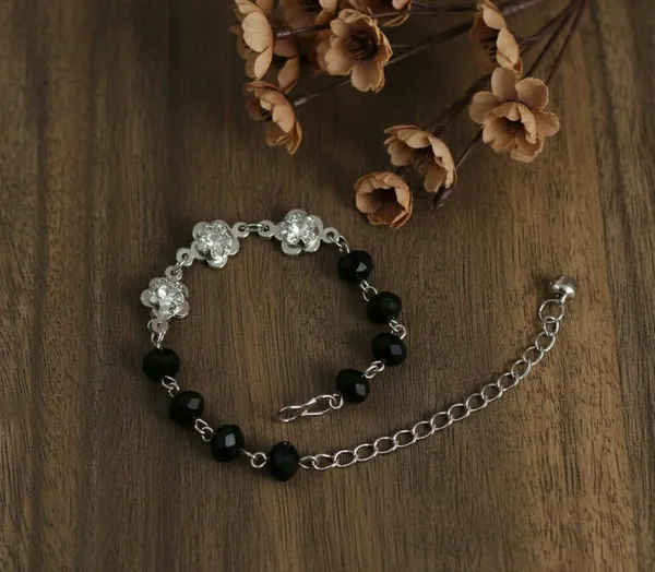 White_Black_Crystal_Beaded_Bracelet_For_Women