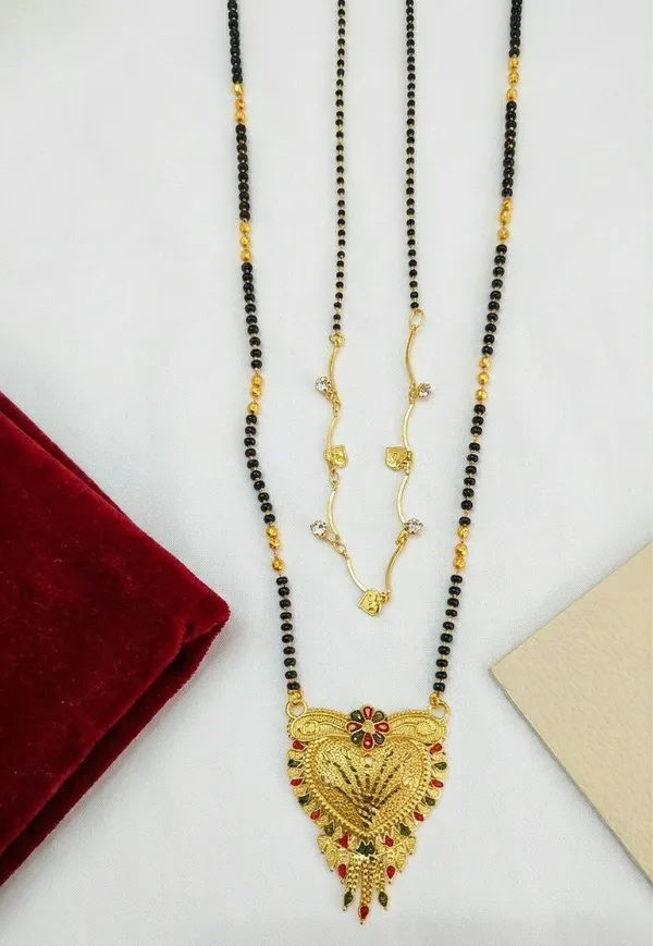 Black_Beaded_Gold_Tone_Floral_Mangalsutra_Necklace_For_Women