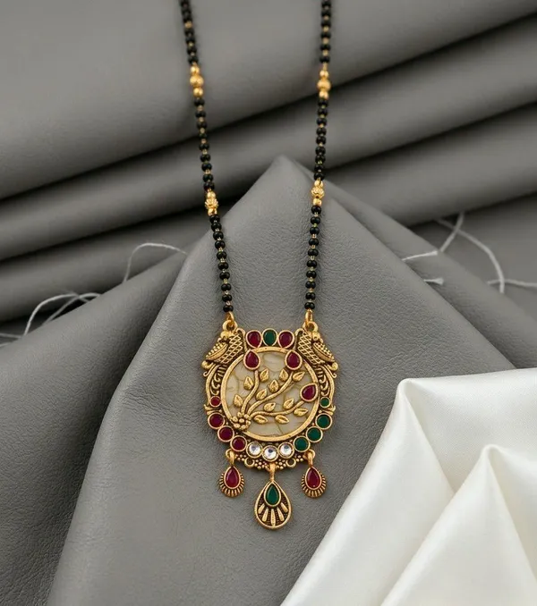 Black_Beaded_Gold_Tone_Floral_Stone_Mangalsutra_Necklace_For_Women