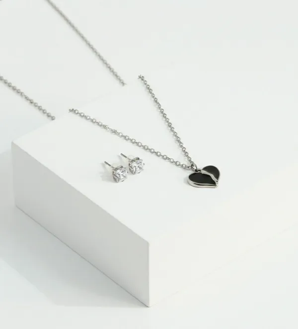 Silver_Tone_Black_Heart_Pendant_Necklace_And_Studs_Set_For_Women