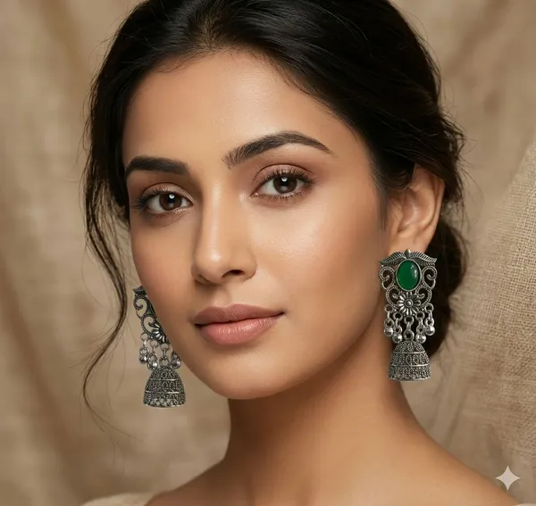 Green_Oxidised_Silver_Tone_Jhumka_Earrings_For_Women