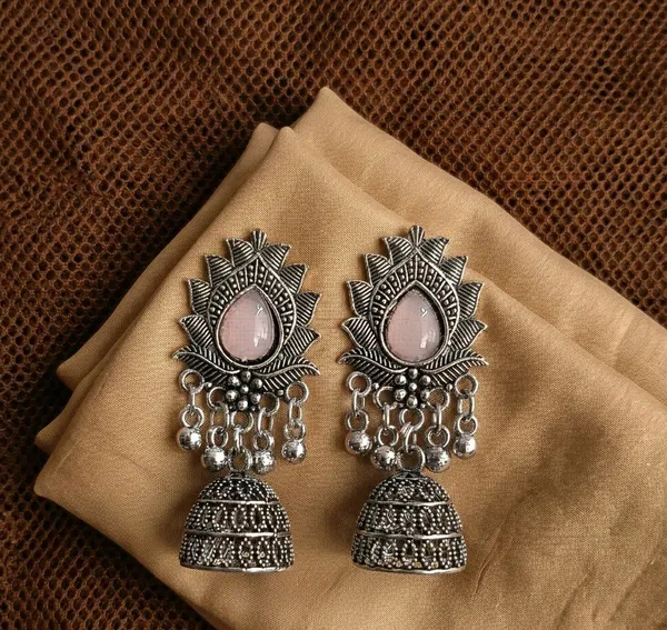 Silver_Oxidised_Pink_Stone_Sunburst_Jhumka_Earrings_For_Women