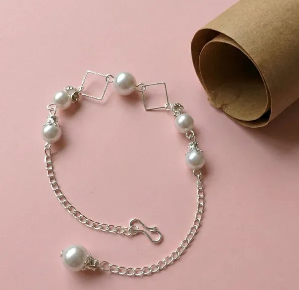 Silver_Tone_Pearl_Link_Chain_Bracelet_For_Women