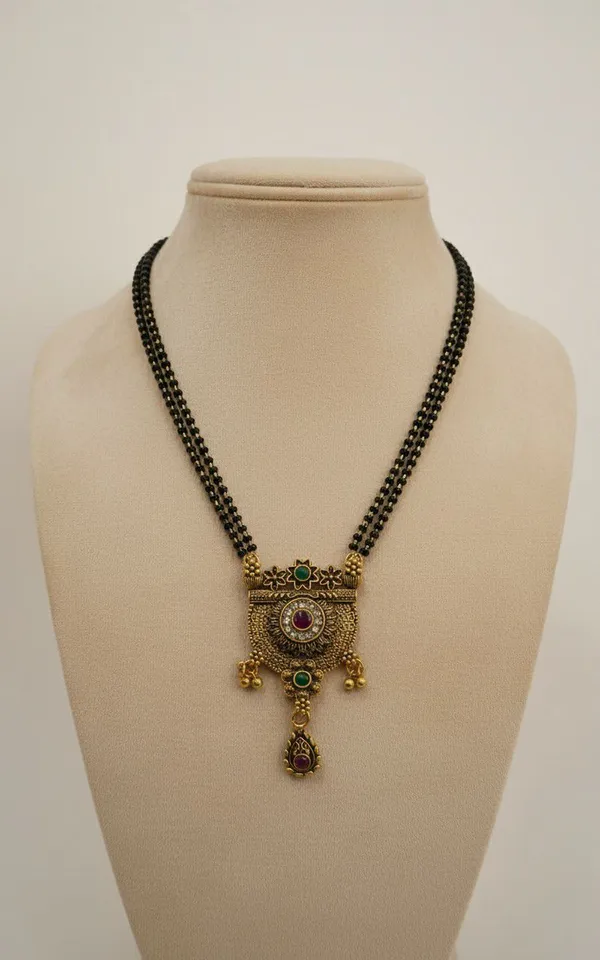 Gold_Tone_Black_Beaded_Stone_Pendant_Mangalsutra_For_Women