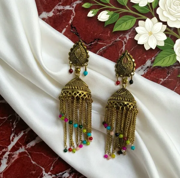 Gold_Tone_Multicolour_Beaded_Traditional_Jhumka_Earrings_For_Women