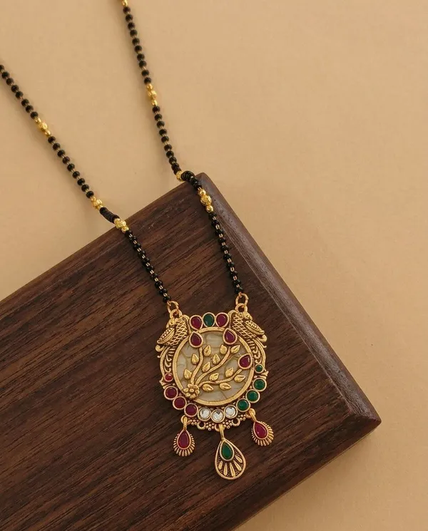 Black_Beaded_Gold_Tone_Floral_Stone_Mangalsutra_Necklace_For_Women
