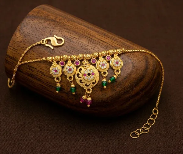 Gold_Tone_Traditional_Motif_Necklace_For_Women