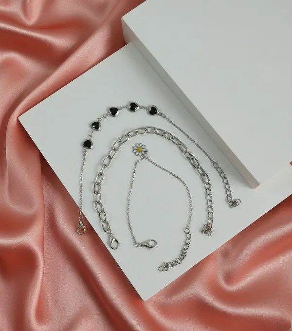 Silver_Tone_Layered_Heart_Floral_Pendant_Necklace_Set_For_Women
