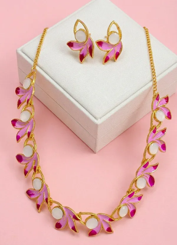 Pink_Gold_Tone_Floral_Necklace_Set_For_Women