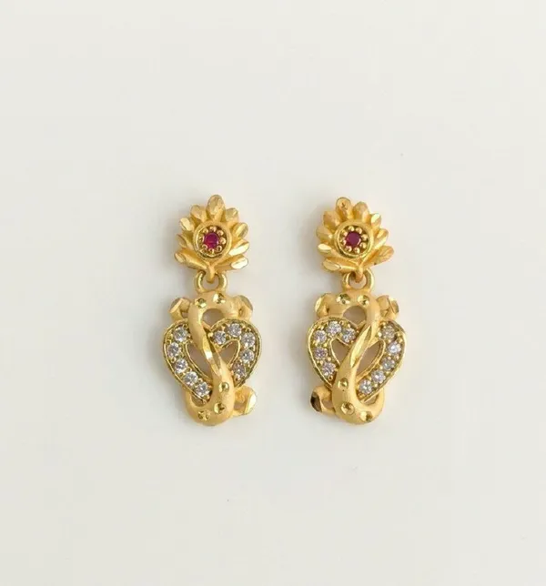 Gold_Tone_Floral_Stone_Studded_Drop_Earrings_For_Women