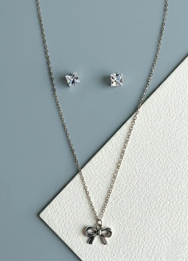 Silver_Tone_Bow_Pendant_Necklace_And_Stud_Earrings_Set_For_Women