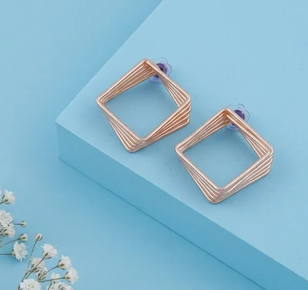 Rose_Gold_Geometric_Square_Wire_Drop_Earrings_For_Women