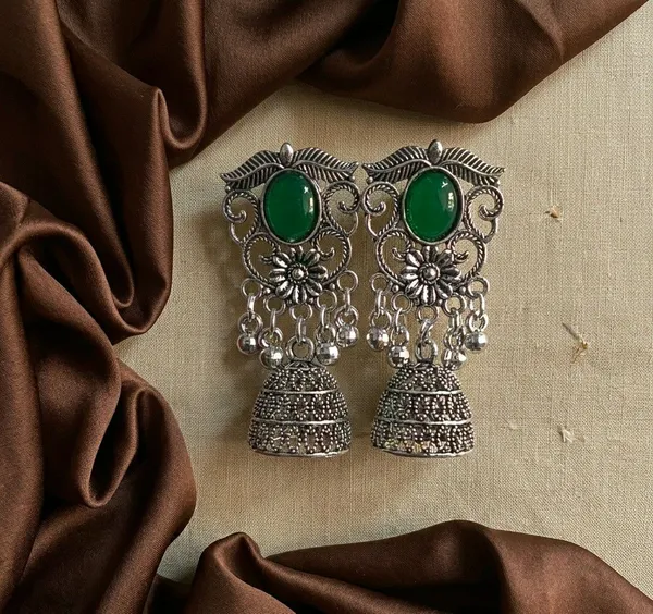 Green_Oxidised_Silver_Tone_Jhumka_Earrings_For_Women