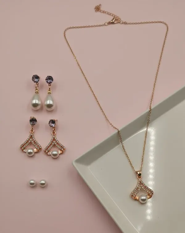 Gold_Tone_Pearl_Stone_Drop_Necklace_Earring_Set_For_Women