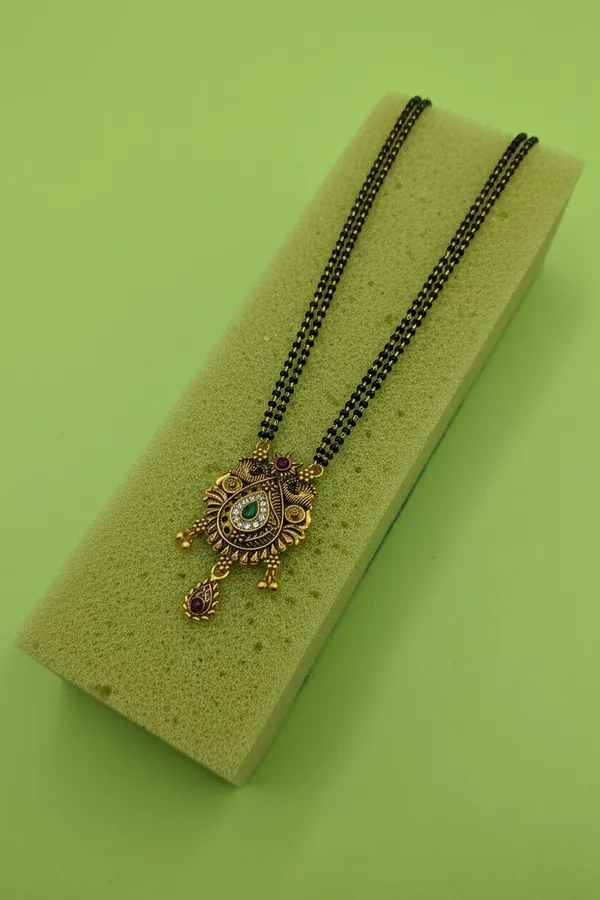 Gold_Tone_Green_Stone_Floral_Pendant_Mangalsutra_For_Women