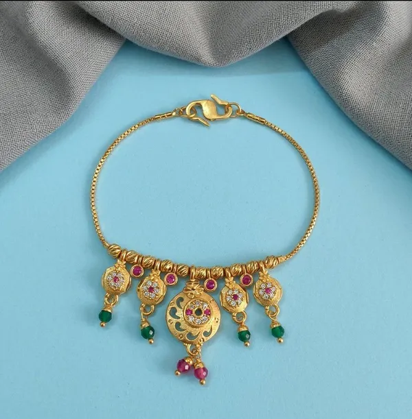 Gold_Tone_Traditional_Motif_Necklace_For_Women