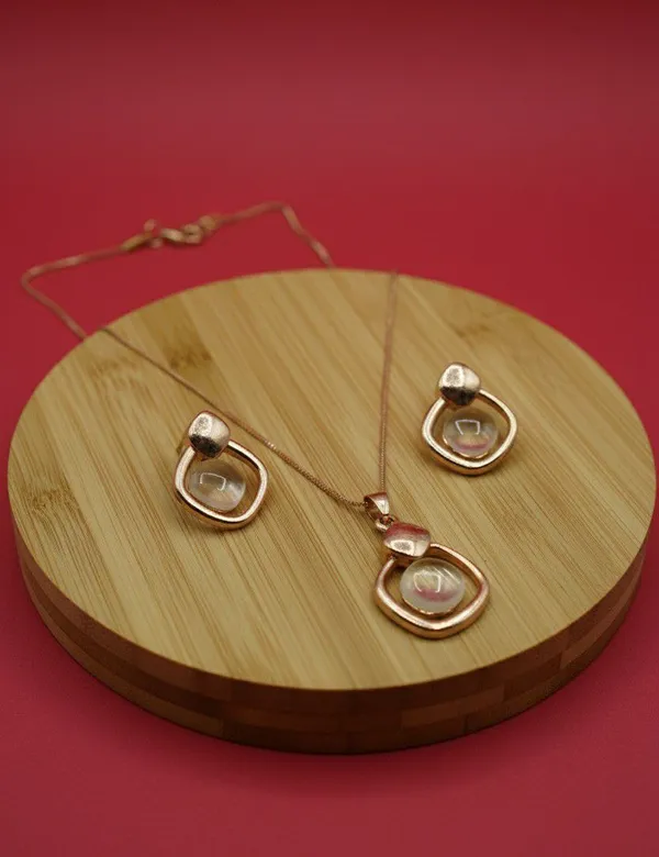 Gold_Tone_Geometric_Stone_Pendant_Necklace_And_Earrings_Set_For_Women