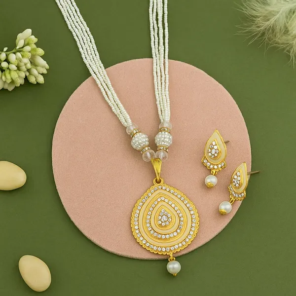 Gold_Tone_Pearl_Layered_Necklace_Set_For_Women