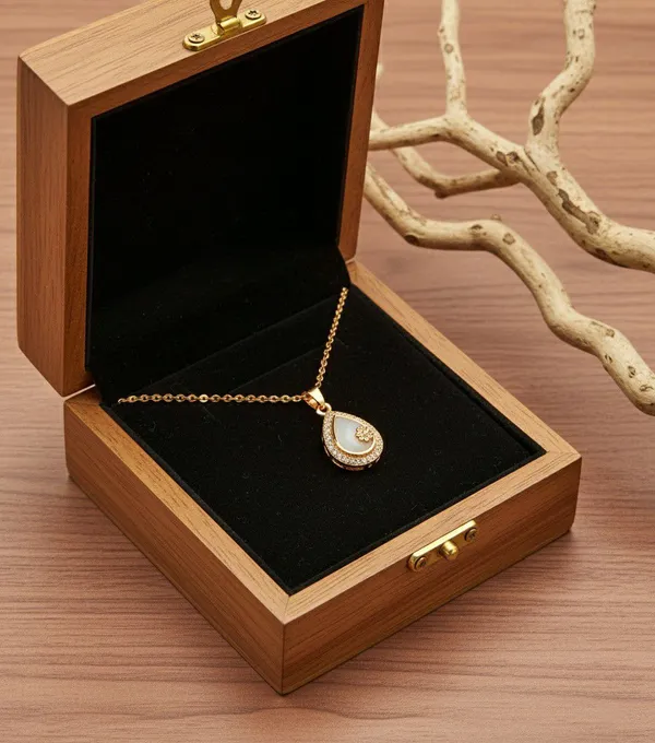 Gold_Tone_Teardrop_Stone_Floral_Pendant_Necklace_For_Women