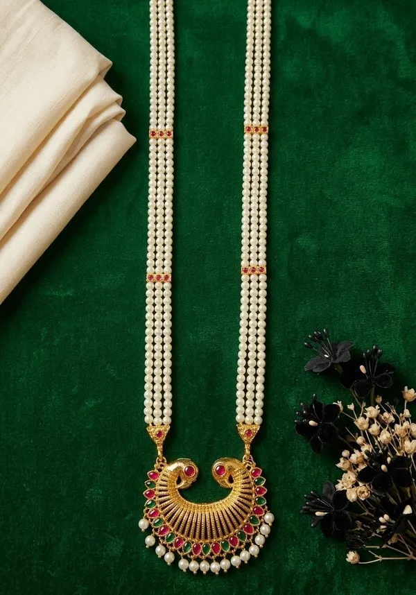 Gold_Tone_Pearl_Peacock_Necklace_For_Women