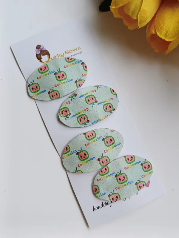 Multicolor_Fabric_Cartoon_Print_Hair_Clips_For_Girls