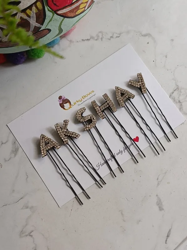 Gold_Rhinestone_Letter_Hair_Pin_Set_For_Kids