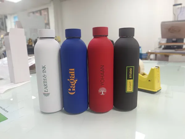 Stainless_Steel_Graphic_Print_Red_Water_Bottle_Set