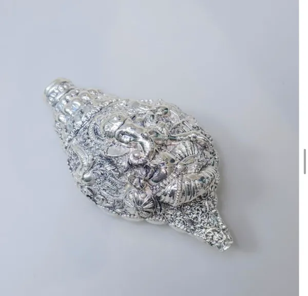 Metal_Ornate_Embossed_Conch_Shell
