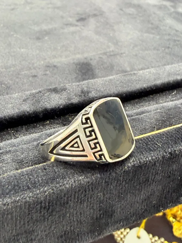Black_Metal_Greek_Key_Signet_Ring_for_Men