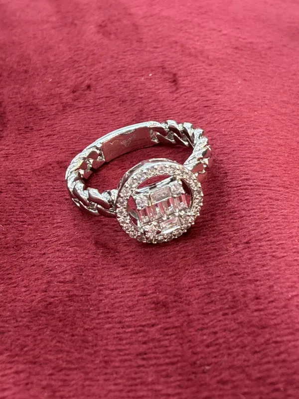 Silver_Tone_Embellished_Statement_Ring_for_Women