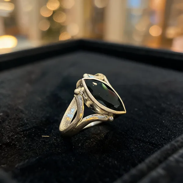 Silver_And_Black_Stone_Statement_Ring_For_Men