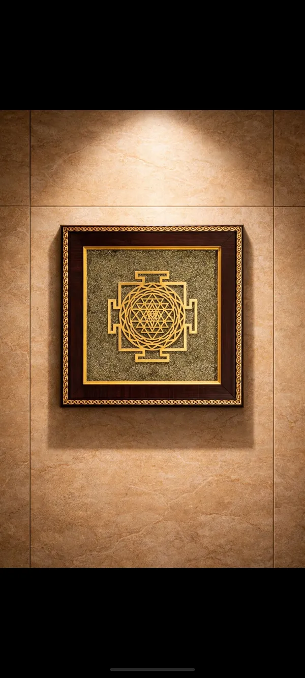 Wooden_Traditional_Sri_Yantra_Framed_Wall_Art